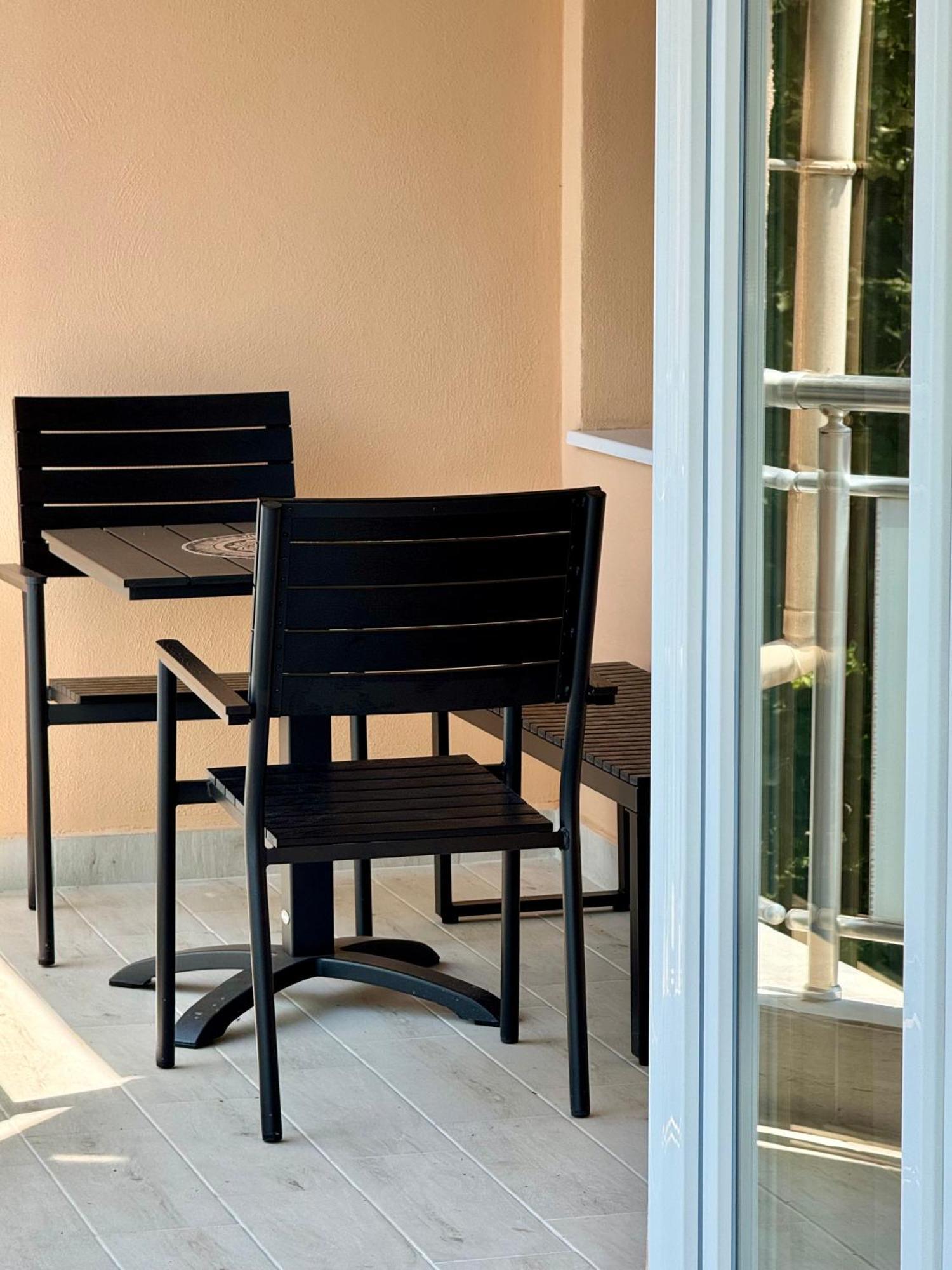 Parkcentral Luxury In City Center 7 Veliko Tarnovo Extérieur photo