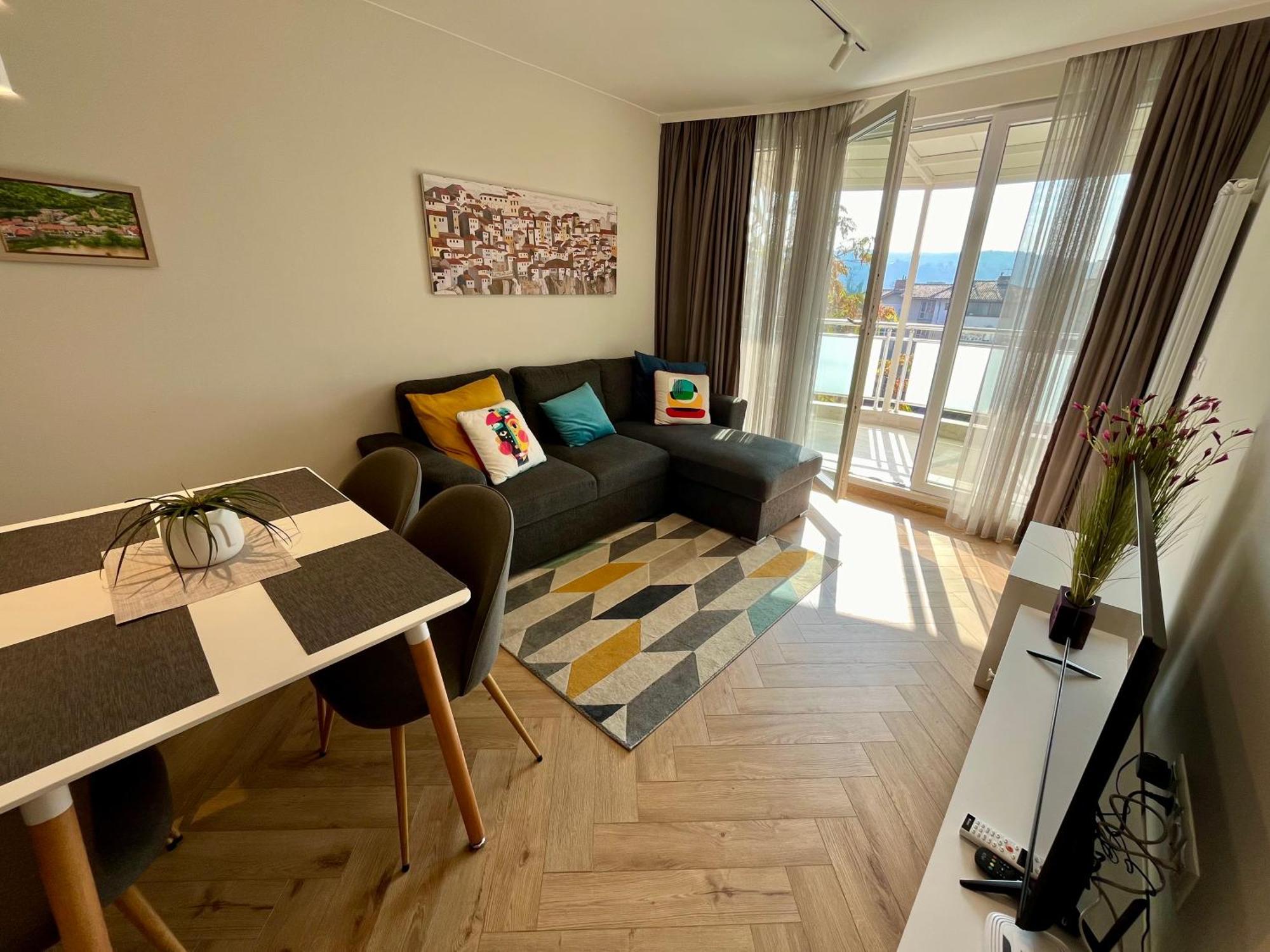 Parkcentral Luxury In City Center 7 Veliko Tarnovo Extérieur photo